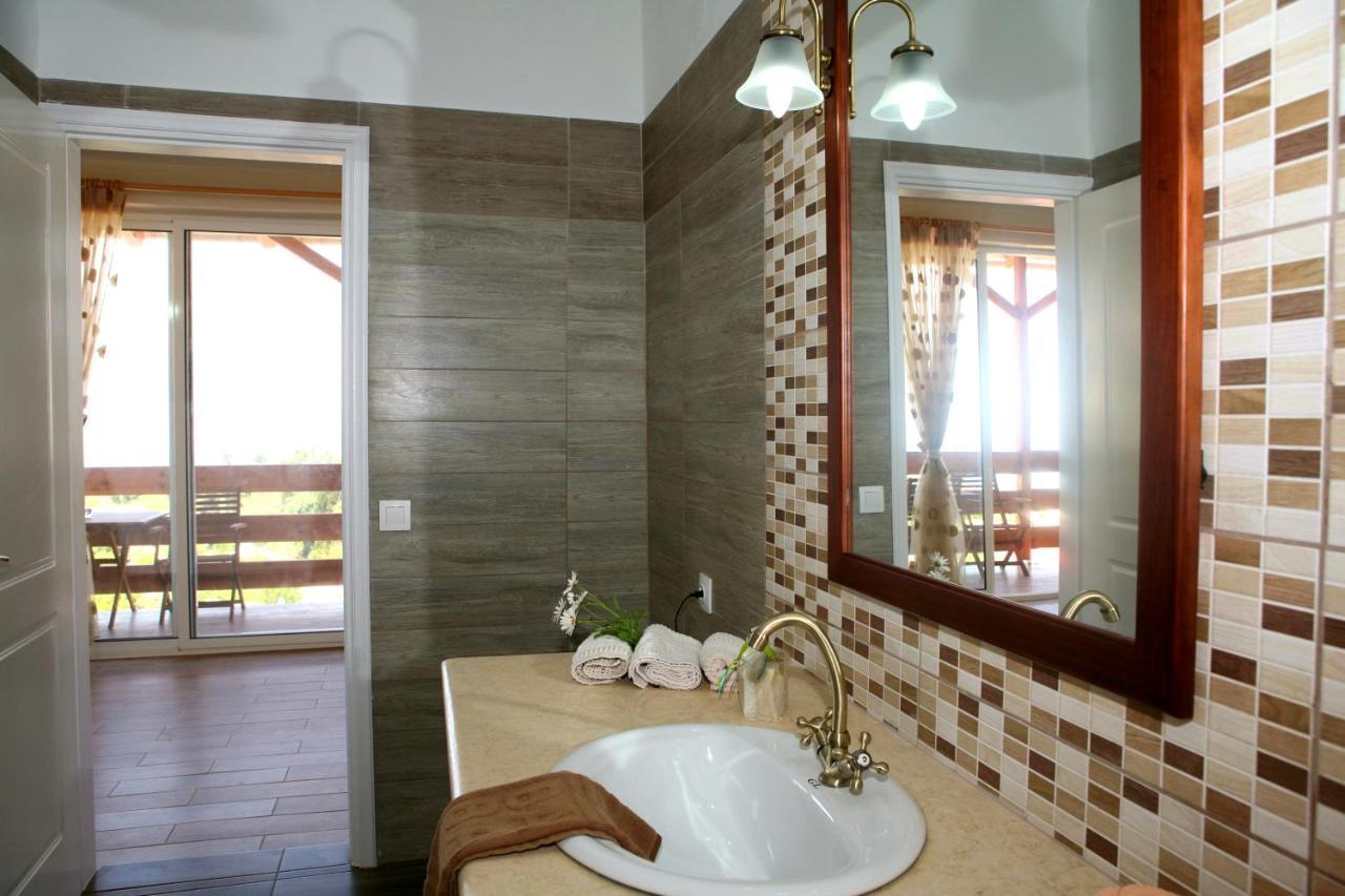Villa- Nefeli Agios Gordios  Exteriör bild